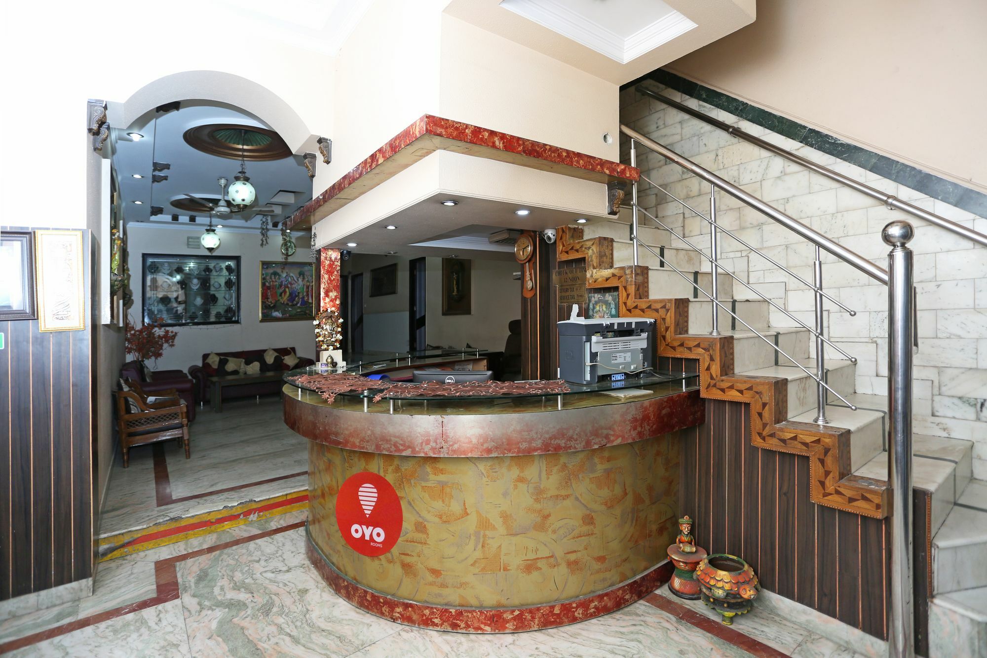 Oyo 3472 Hotel Rama Inn New Delhi Buitenkant foto