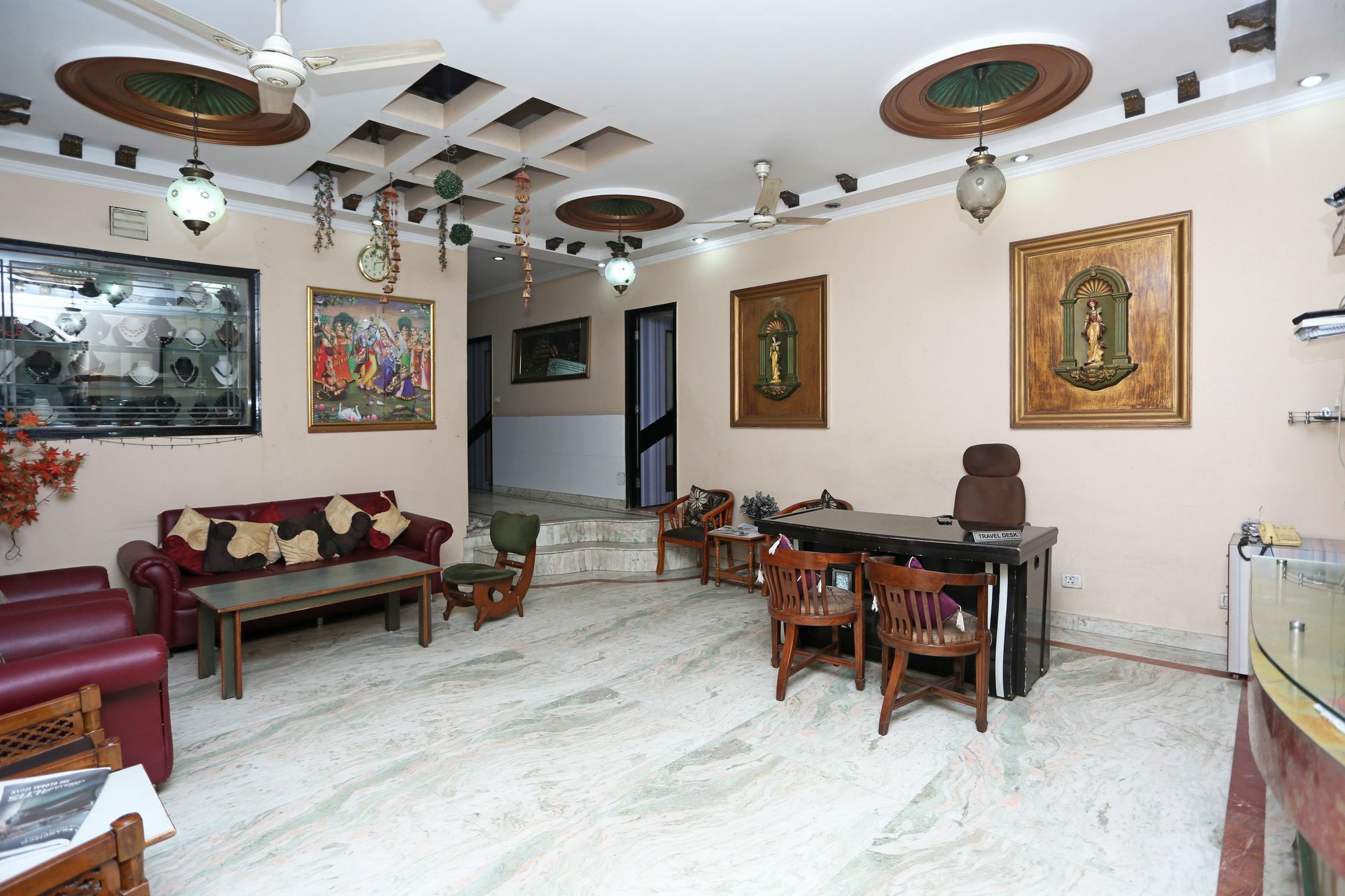 Oyo 3472 Hotel Rama Inn New Delhi Buitenkant foto